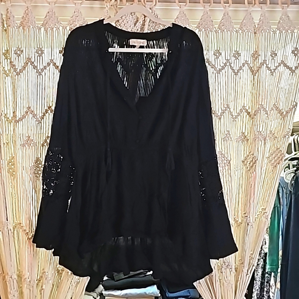 Bell Sleeve top